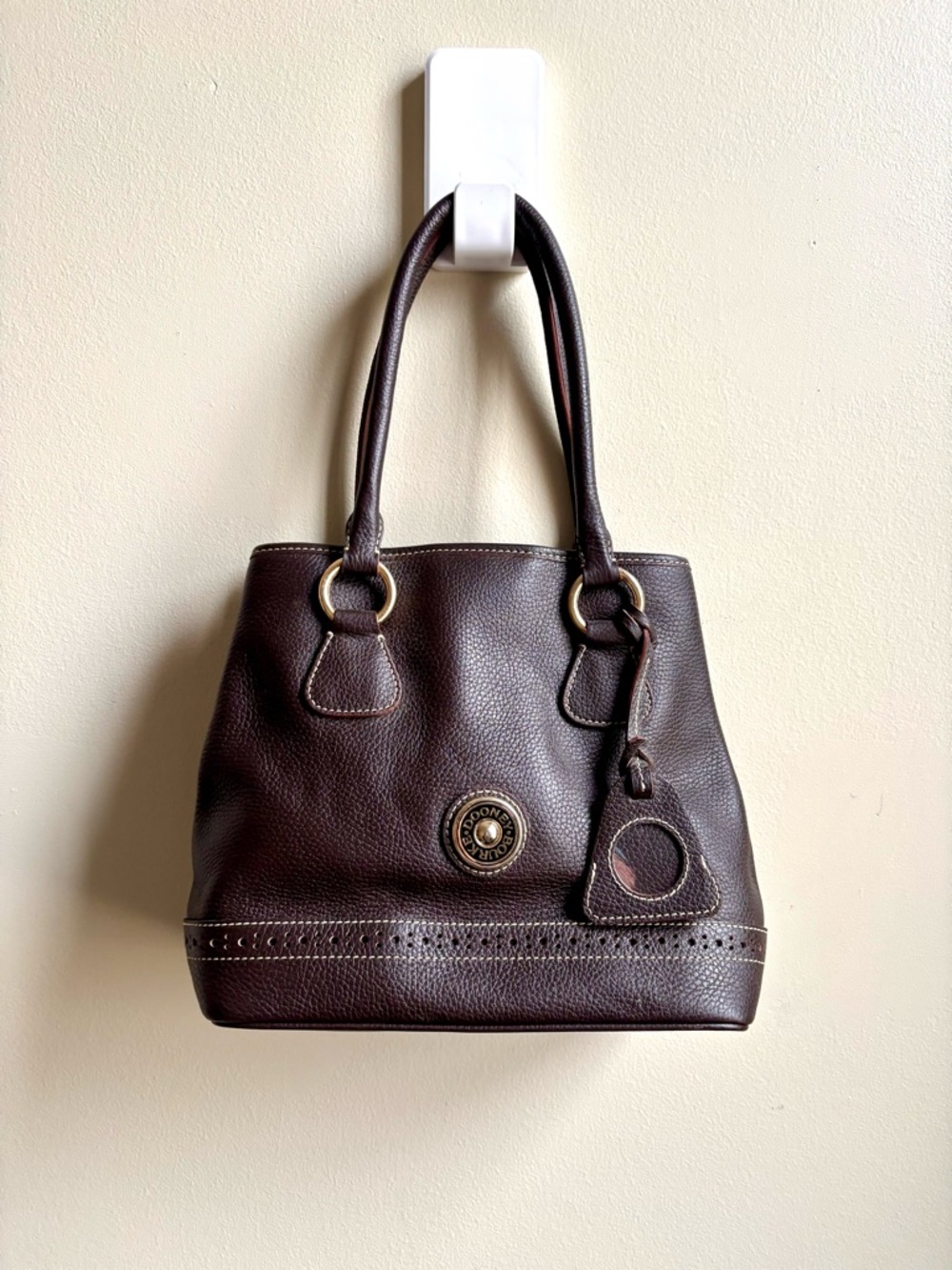 Vintage Dooney & Bourke satchel